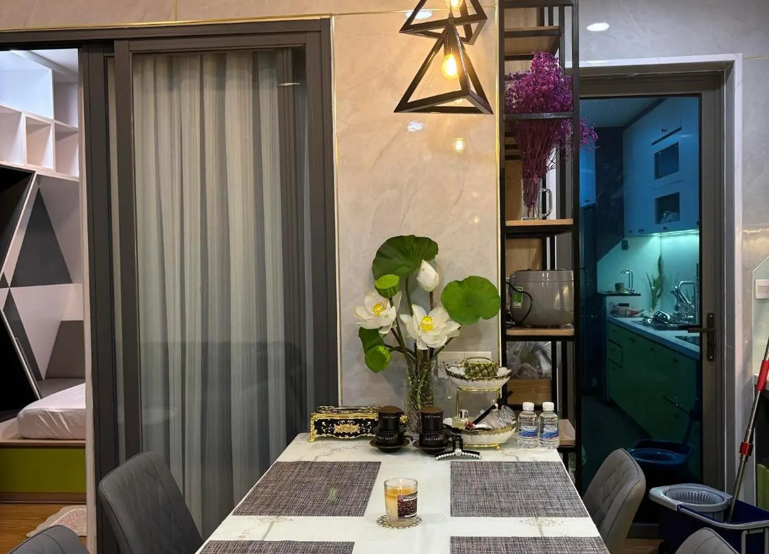 Happy House - Saigon Airport Apartment Ho Chi Minh City